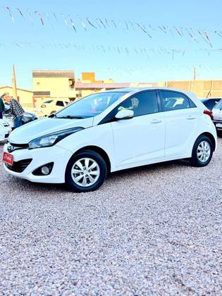 HYUNDAI HB20 1.6 COMFORT STYLE 16V FLEX 4P MANUAL HYUNDAI HB20 1.6 COMFORT STYLE 16V FLEX 4P MANUAL